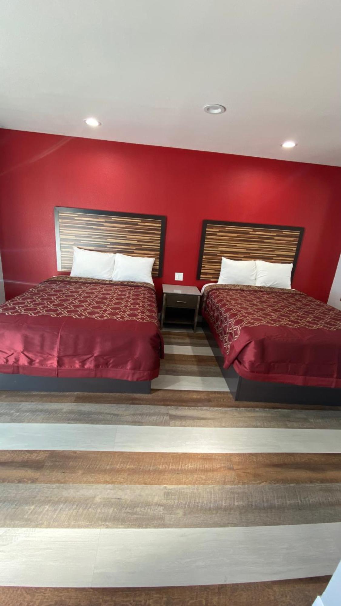 Plaza Inn Motel - Los Angeles Area Розмид Экстерьер фото