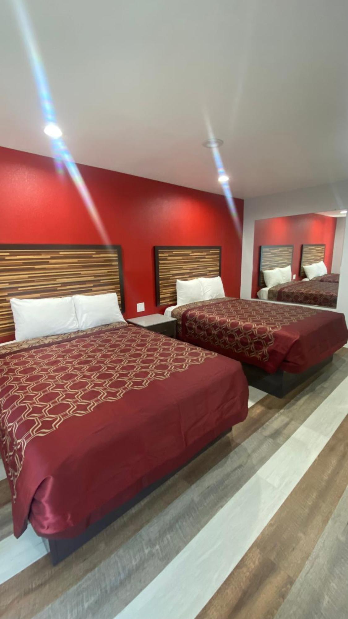 Plaza Inn Motel - Los Angeles Area Розмид Экстерьер фото